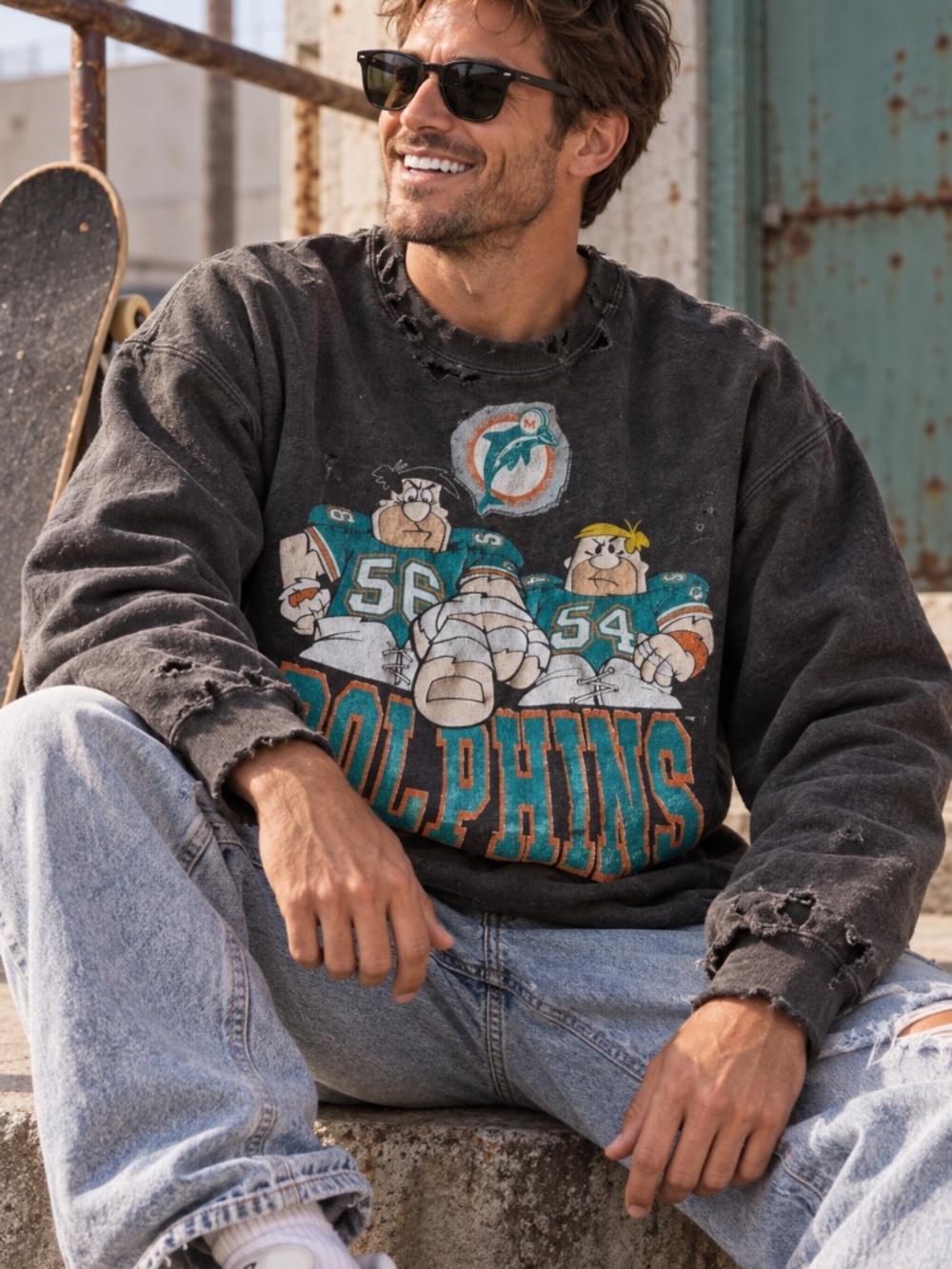 Vintage Miami Dolphins Flintstones Sweatshirt XL Thrashed Grunge 90s Tultex
